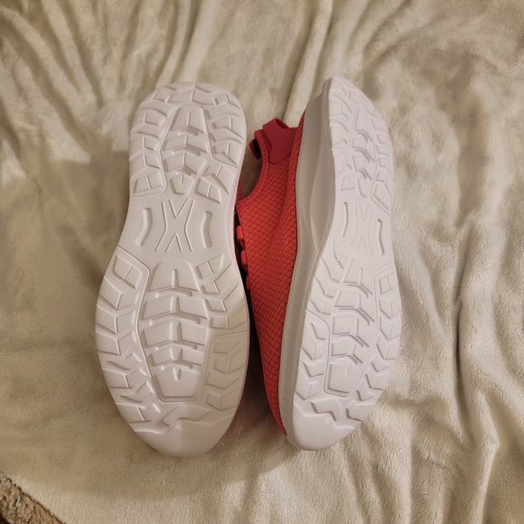 Running shoes - Picture 4 of 6